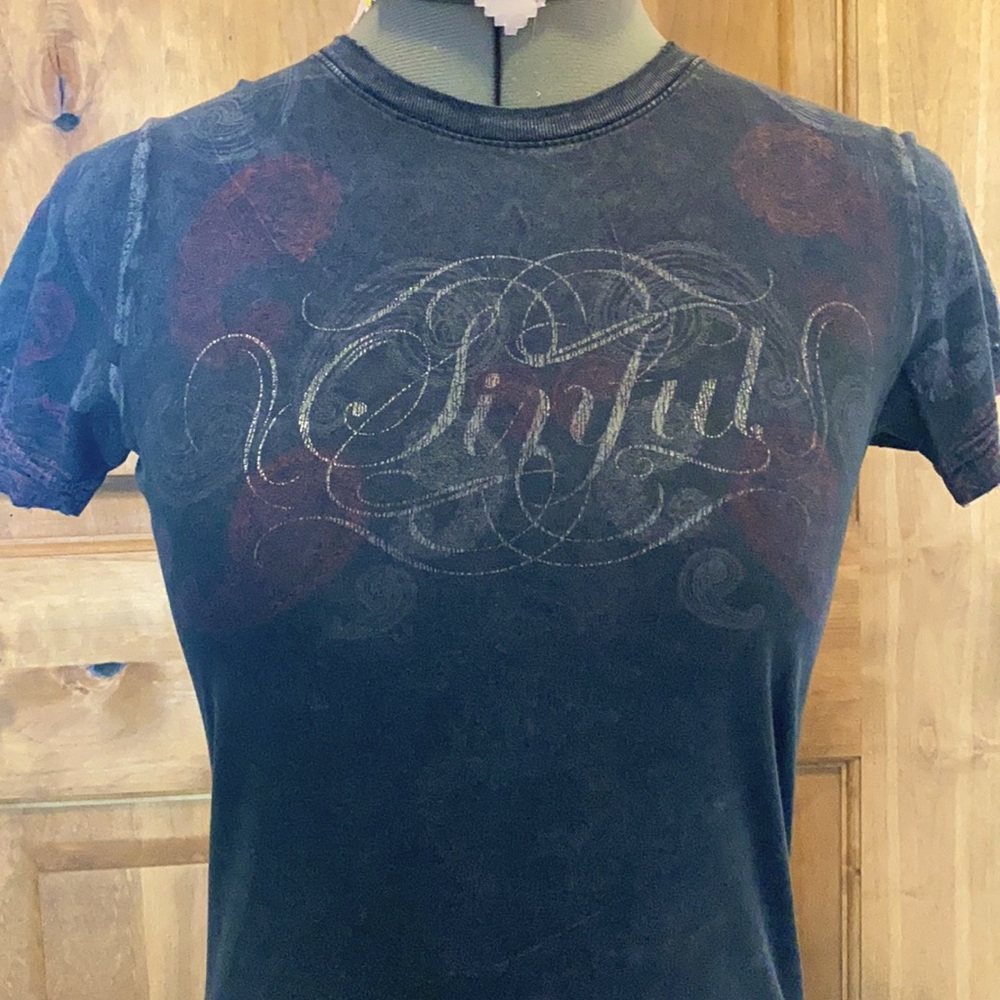 Paisley sinful t shirt